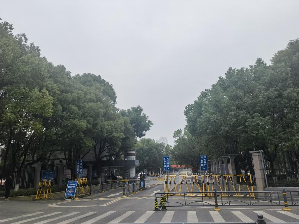 悦湖明珠周边学校图