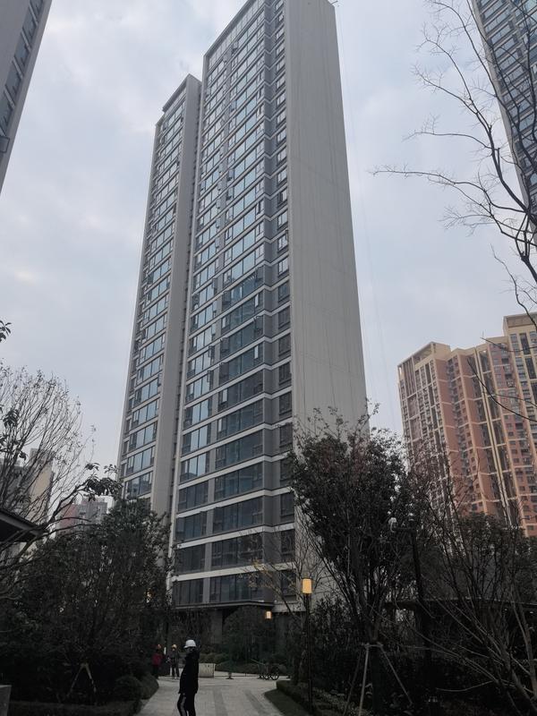 武汉城建万科云泊江岸实景图